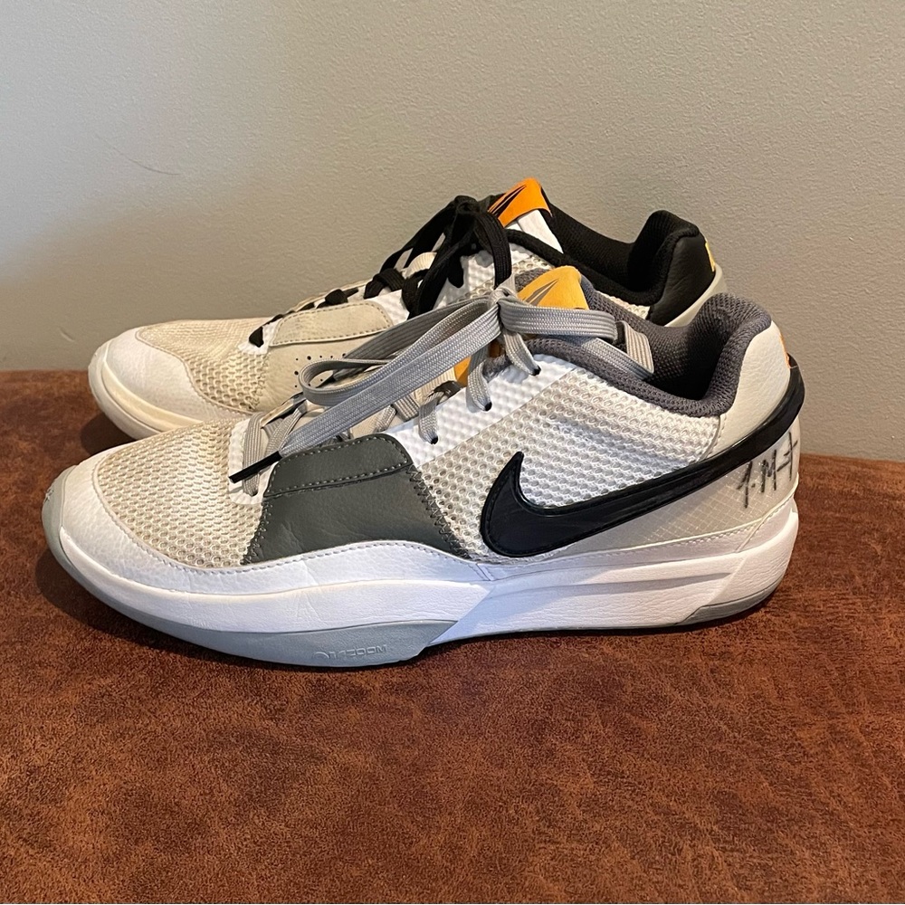 Nike Black Mesh Athletic Sneakers